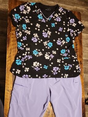 Black Floral Scrub Top With Matching Bottoms